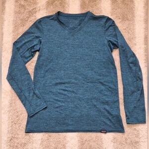 Patagonia Daily Capilene Base Layer  Heathered Blue Long Sleeve V-Neck - XS